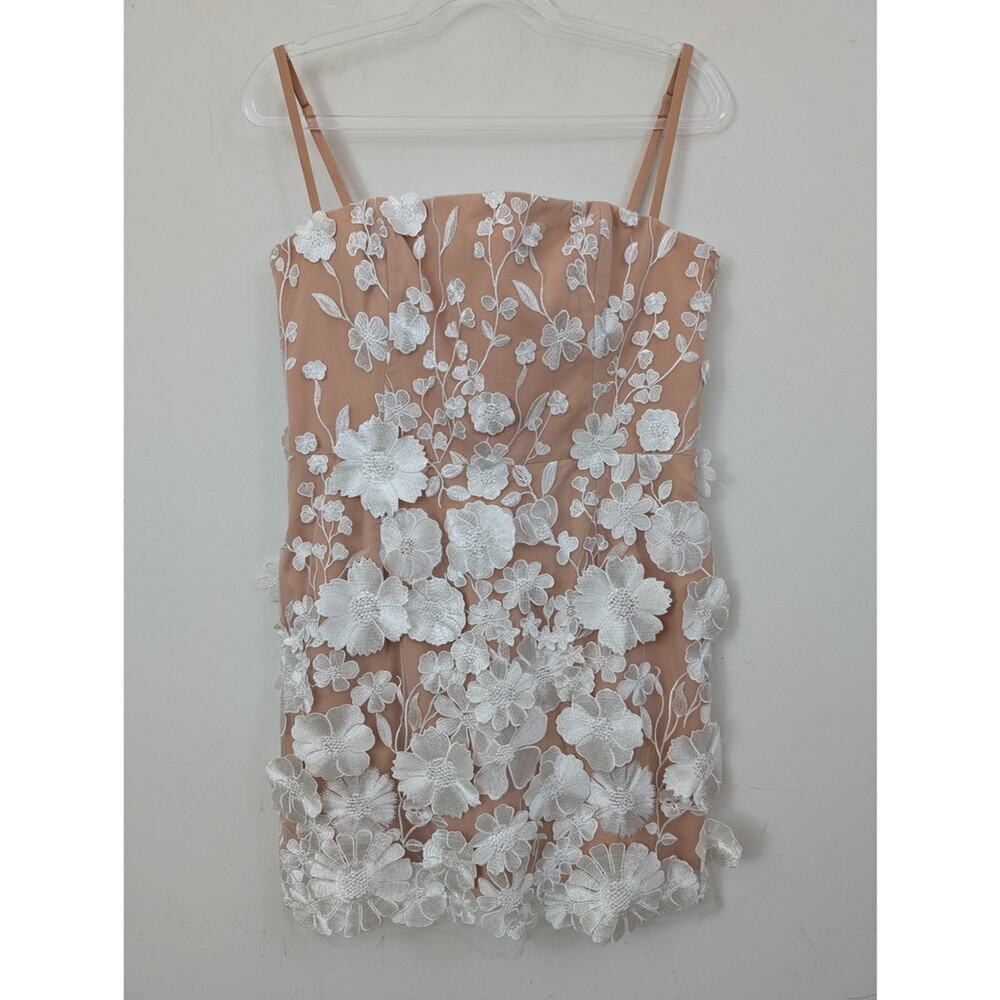 Helsi Hilma White 3D Floral Mini Dress - Picture 4 of 16